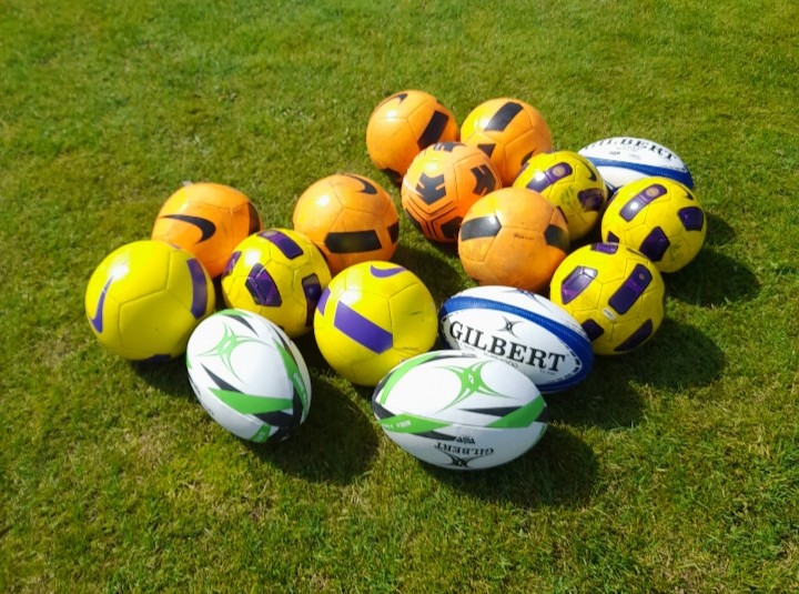 ballons foot_rugby.jpg